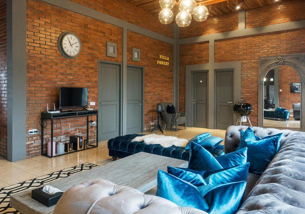 Villa Forest By The Villas 100Brujul エクステリア 写真