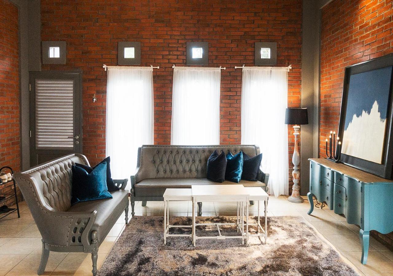 Villa Forest By The Villas 100Brujul エクステリア 写真